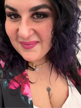 Meet your Posher, Marianne d